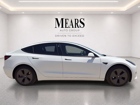 Used 2023 Tesla Model 3 Long Range AWD/4WD image 6