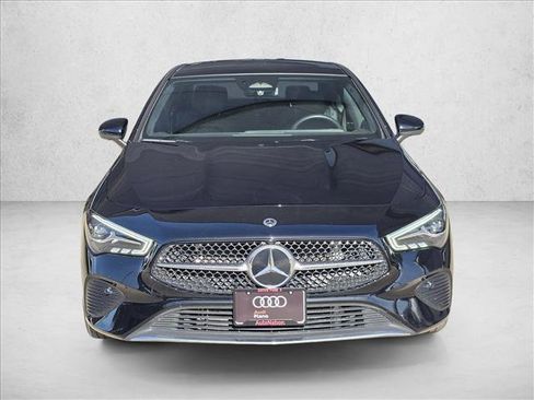 Used 2025 Mercedes-Benz CLA 250 image 2