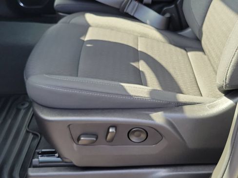 Used 2026 Chevrolet Silverado 1500 LT RWD image 17