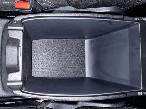 Used 2025 Ford Escape Active AWD/4WD image 40