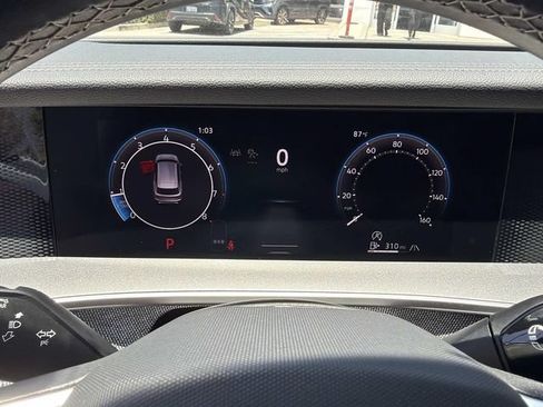 Used 2025 Volkswagen Tiguan S AWD/4WD image 19