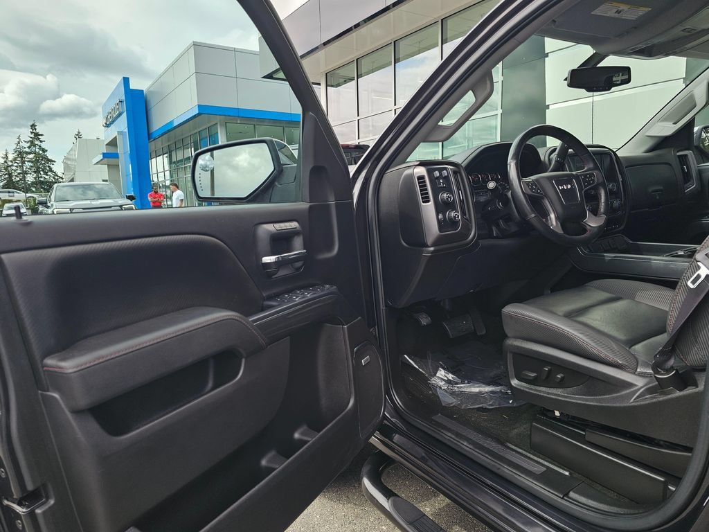 Used 2016 GMC Sierra 1500 SLT w/ All-Terrain Package AWD/4WD image 22