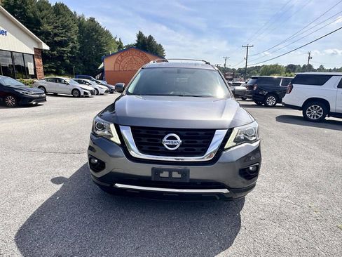 Used 2017 Nissan Pathfinder SV w/ Trailer Tow Package AWD/4WD image 2