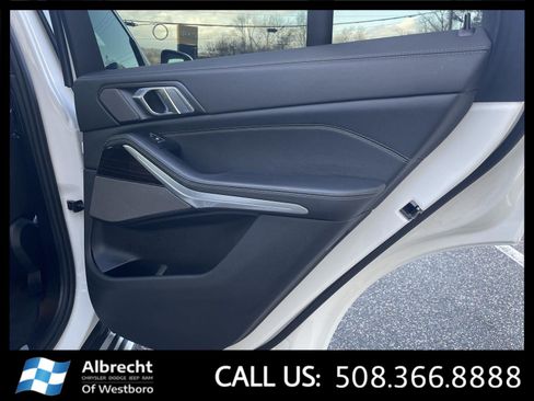 Used 2025 BMW X5 xDrive50e image 19