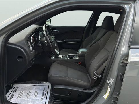 Used 2018 Dodge Charger GT w/ Navigation & Travel Group AWD/4WD image 11