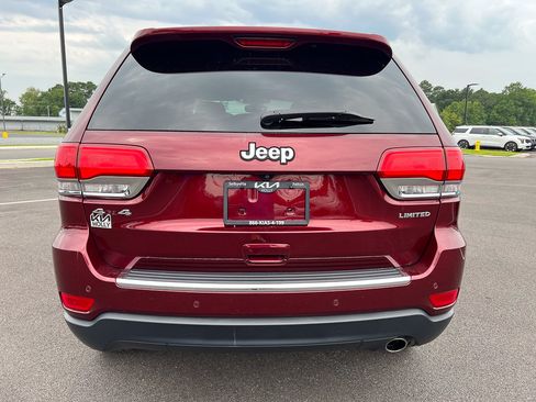 Used 2018 Jeep Grand Cherokee Limited w/ Luxury Group II AWD/4WD image 4