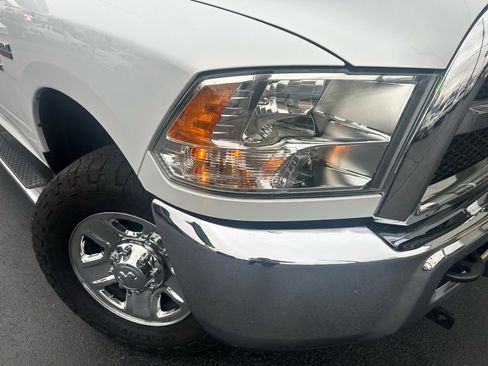 Used 2018 RAM 2500 Tradesman w/ Chrome Appearance Group image 3