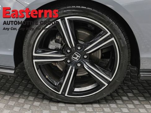 Used 2025 Honda Accord Sport image 33
