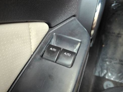 Used 2013 Ford Mustang GT Premium RWD image 23