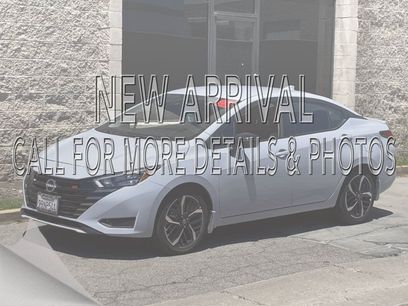 Certified 2025 Nissan Versa SR w/ Trunk Package