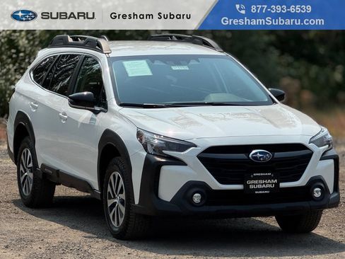 Used 2024 Subaru Outback Premium AWD/4WD image 1
