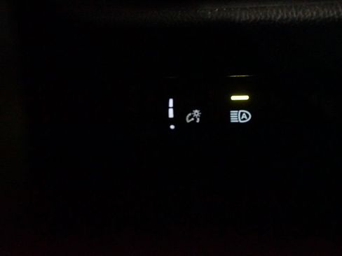 Certified 2025 Toyota RAV4 LE FWD image 23
