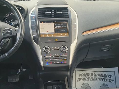 Used 2017 Lincoln MKC Reserve w/ Lincoln MKC Climate Package AWD/4WD image 29
