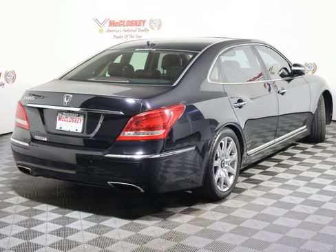Used 2013 Hyundai Equus Signature RWD image 5