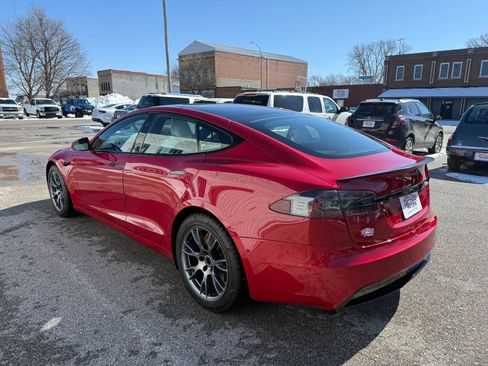 Used 2021 Tesla Model S Plaid image 7