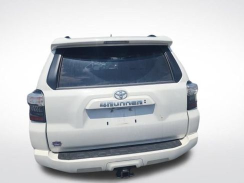 Used 2024 Toyota 4Runner SR5 Premium w/ Moonroof Package RWD image 6