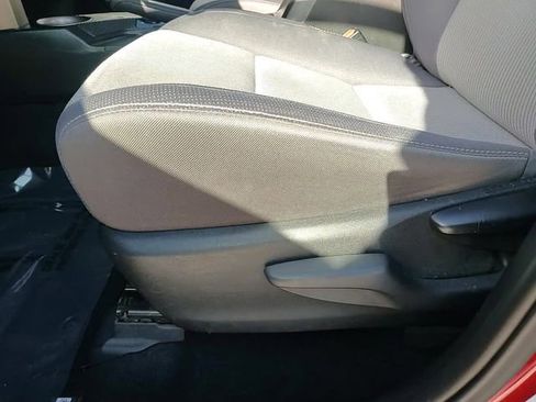 Used 2014 Toyota RAV4 XLE image 10