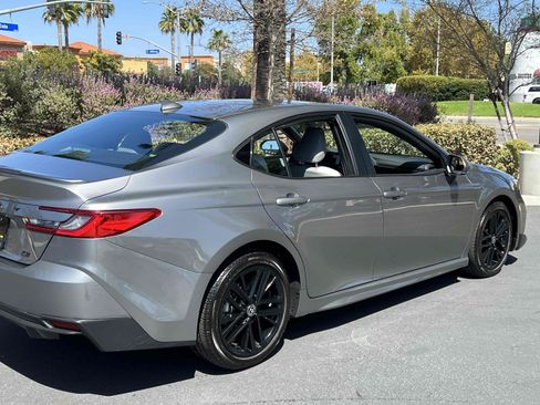 Used 2025 Toyota Camry SE w/ Convenience Package FWD image 45