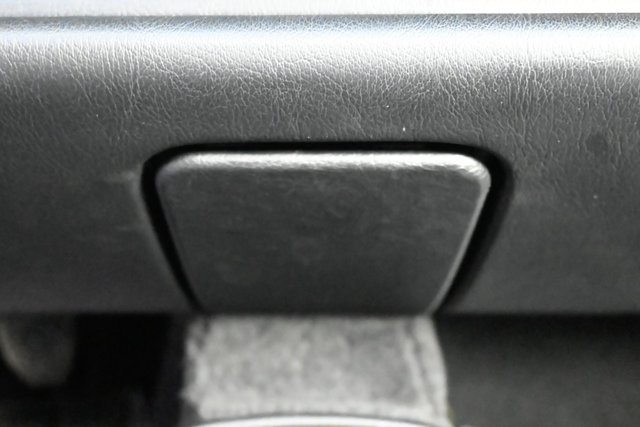 Used 1997 Porsche 911 Carrera RWD image 77