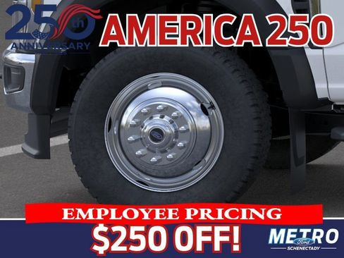 New 2025 Ford F550 4x4 Regular Cab Super Duty image 19