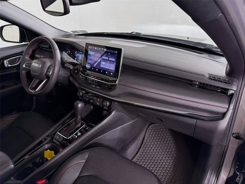 Used 2023 Jeep Compass Trailhawk w/ Sun and Sound Group AWD/4WD image 30