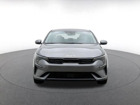 Used 2025 Kia K4 FWD image 2