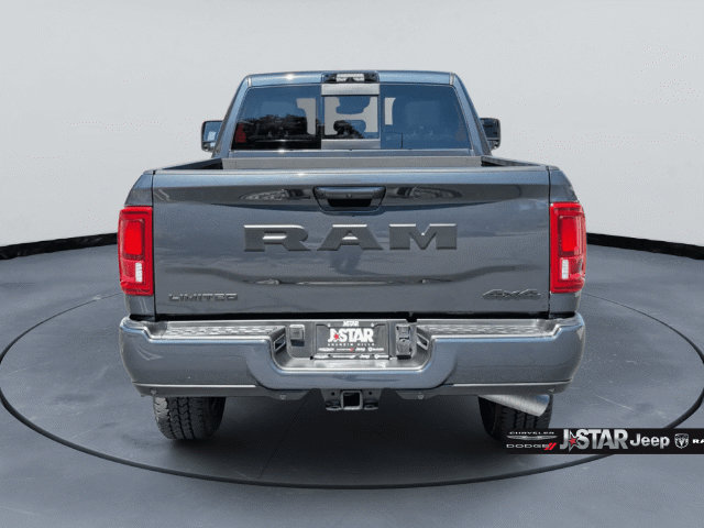 Used 2025 RAM 2500 Limited AWD/4WD image 6
