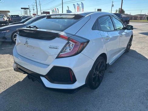Used 2019 Honda Civic Sport Touring image 5