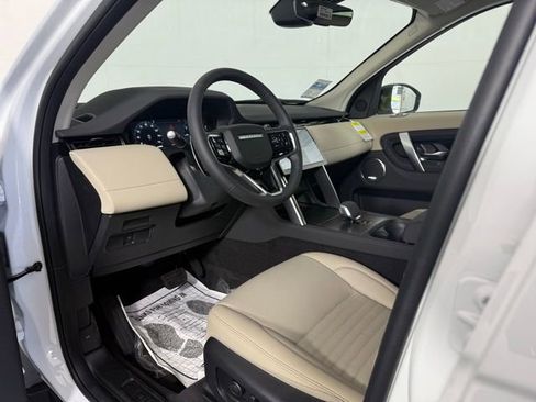 Certified 2025 Land Rover Discovery Sport S image 5