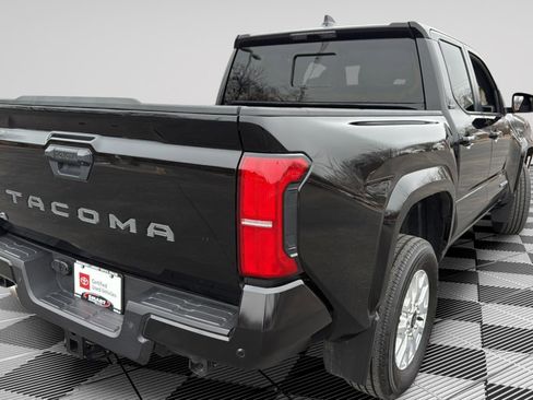 Used 2024 Toyota Tacoma SR5 image 7