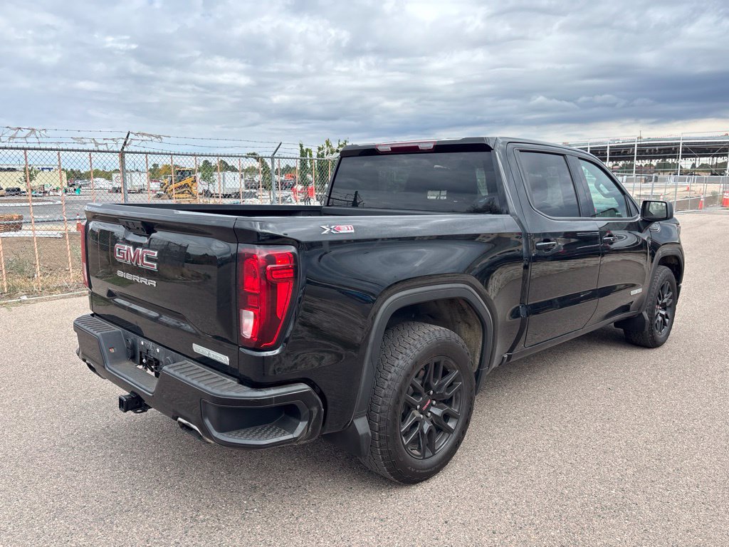 Used 2024 GMC Sierra 1500 Elevation w/ X31 Off-Road Package AWD/4WD image 4