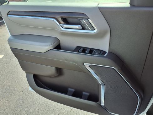 Used 2022 GMC Sierra 1500 SLT image 18