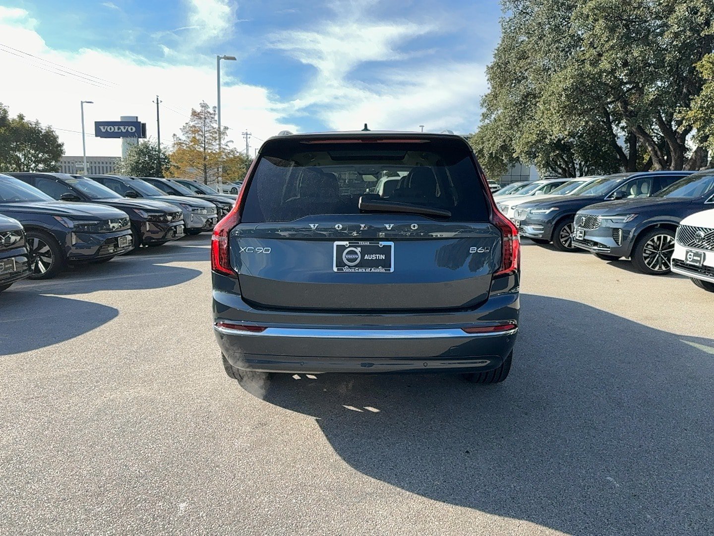 Used 2026 Volvo XC90 B6 Ultra w/ Protection Package AWD/4WD image 5