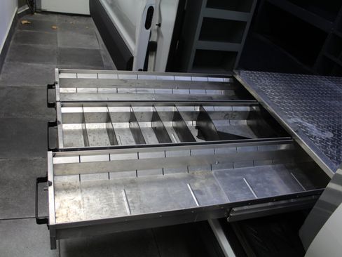 Used 2018 Ford Transit 250 130 Low Roof image 27