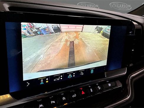 Used 2022 Chevrolet Silverado 1500 LTZ image 25