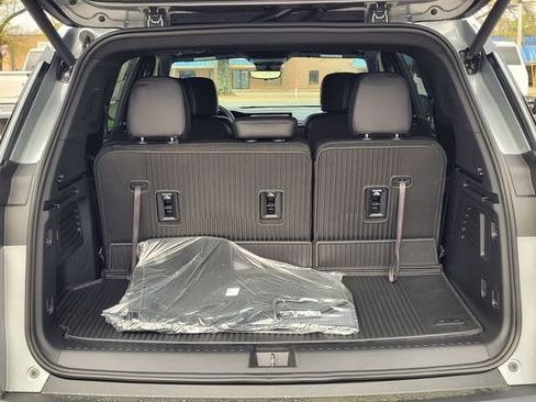 New 2026 GMC Acadia Elevation w/ Black Edition image 9