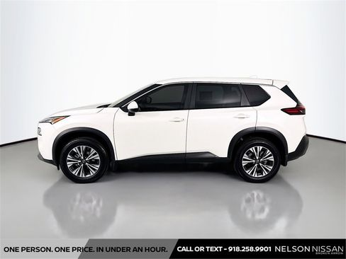 Certified 2023 Nissan Rogue SV image 8