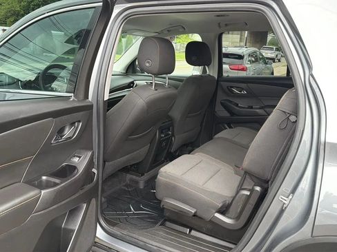 Used 2020 Chevrolet Traverse LS FWD image 28