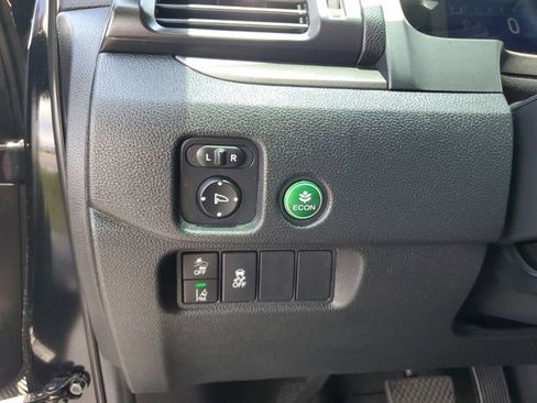 Used 2022 Honda Pilot Special Edition image 29