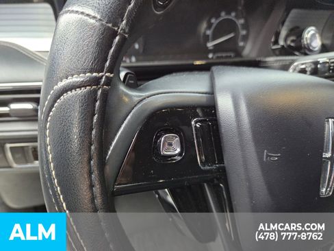 Used 2021 Lincoln Corsair AWD w/ Equipment Group 101A image 10