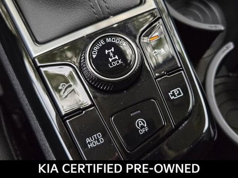Certified 2025 Kia Sportage SX AWD/4WD image 28