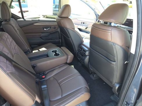 New 2026 Honda Pilot Elite image 10