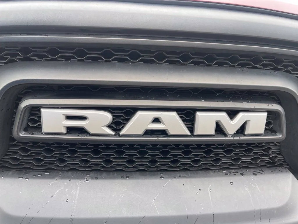 Used 2019 RAM 1500 Warlock AWD/4WD image 10