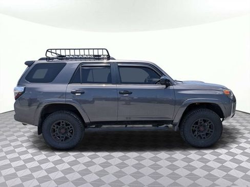Used 2021 Toyota 4Runner Venture w/ Moonroof Package AWD/4WD image 2
