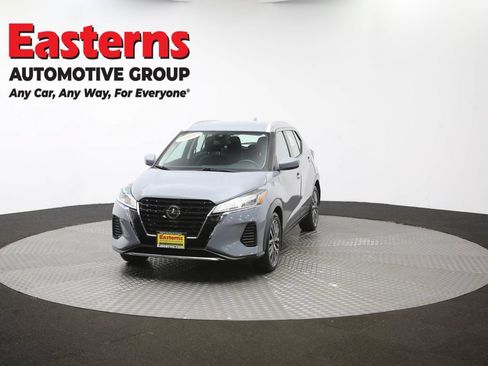 Used 2021 Nissan Kicks SV FWD image 53