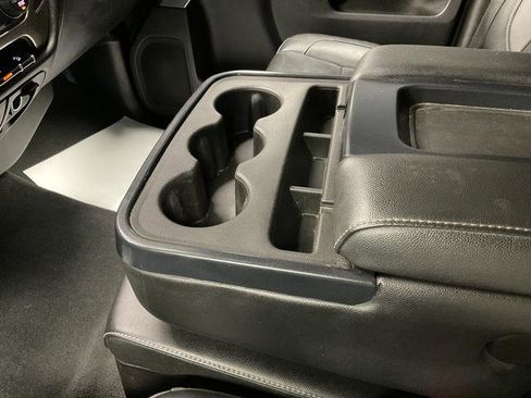 Used 2019 Chevrolet Silverado 2500 LT w/ Custom Sport Edition image 20