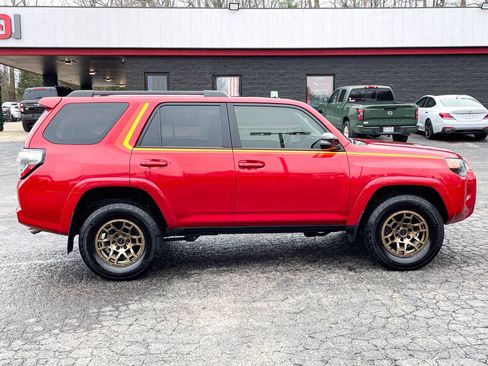 Used 2023 Toyota 4Runner 40th Anniversary SE image 4