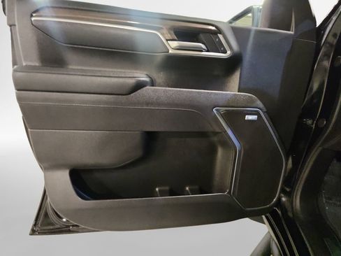 Certified 2025 Chevrolet Silverado 1500 RST AWD/4WD image 14