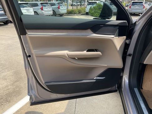 New 2026 Volvo EX90 Plus image 16