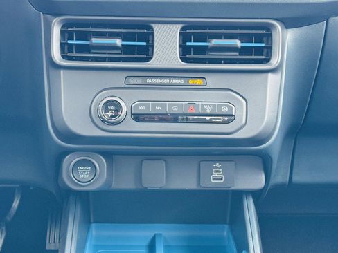 New 2026 Ford Maverick XLT image 19